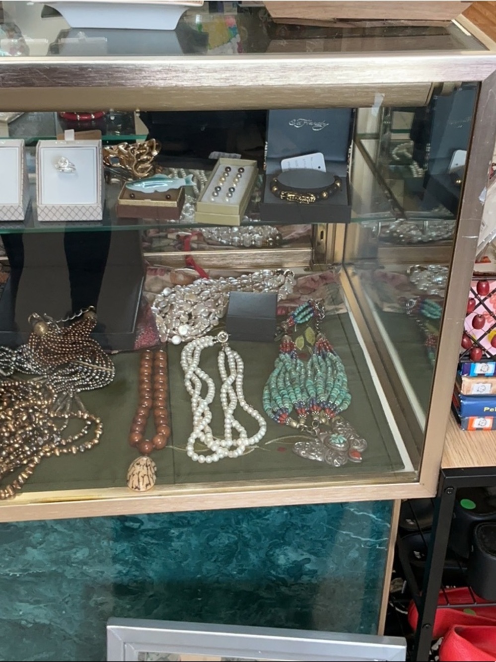 Assorted - Picture 3 of 6